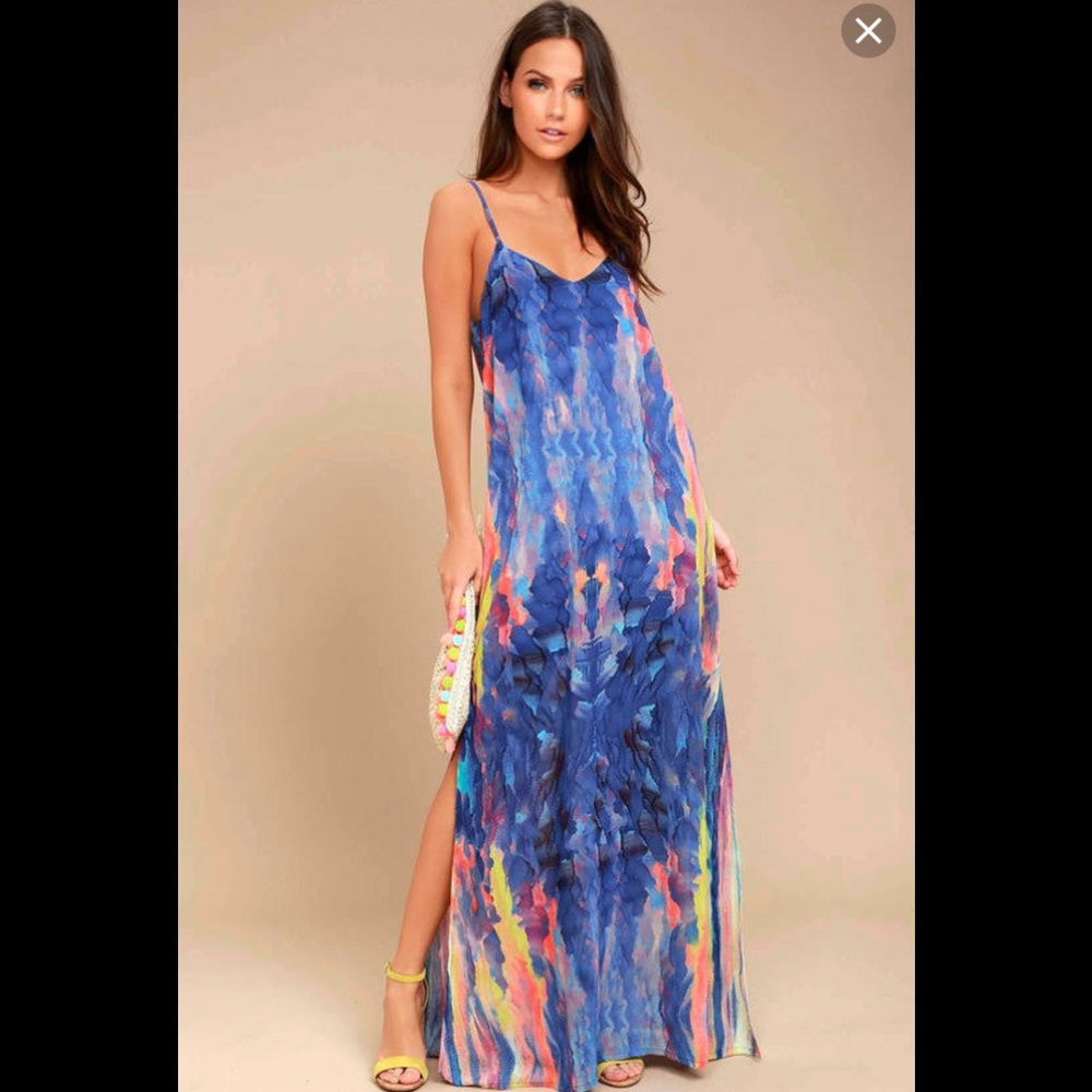 Multi colored, size M Lulus maxi dress. Never worn